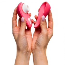 Стимулятор клитора Womanizer Liberty 2